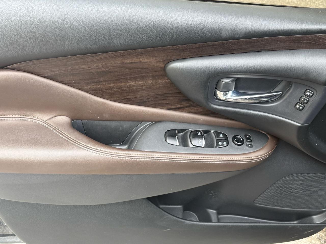 2021 Nissan Murano AWD PLATINUM - Photo #9
