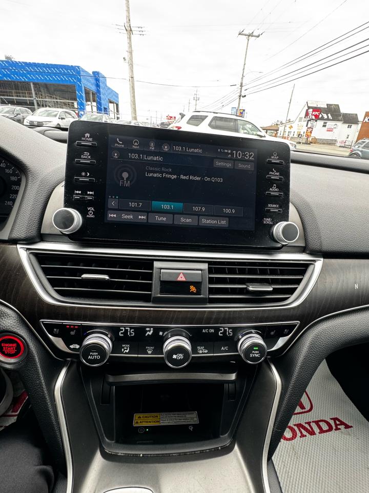 2018 Honda Accord Sedan TOURING 2.0 Photo