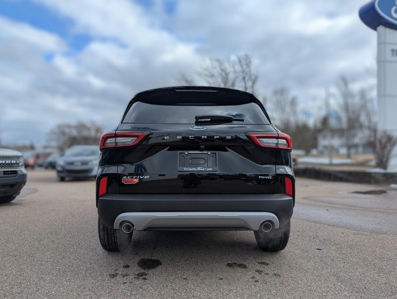 2025 Ford Escape Active Photo5