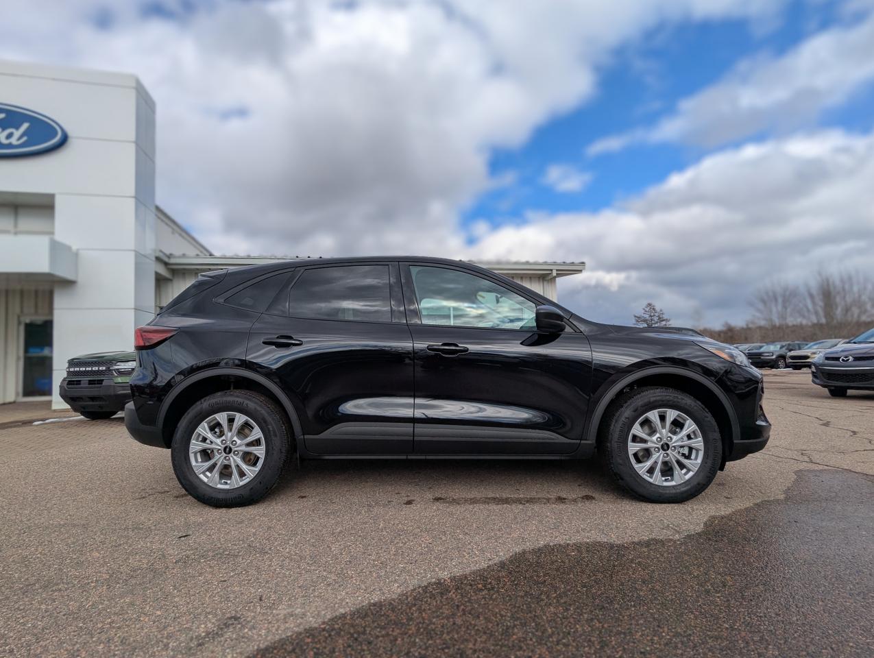 2025 Ford Escape Active Photo5
