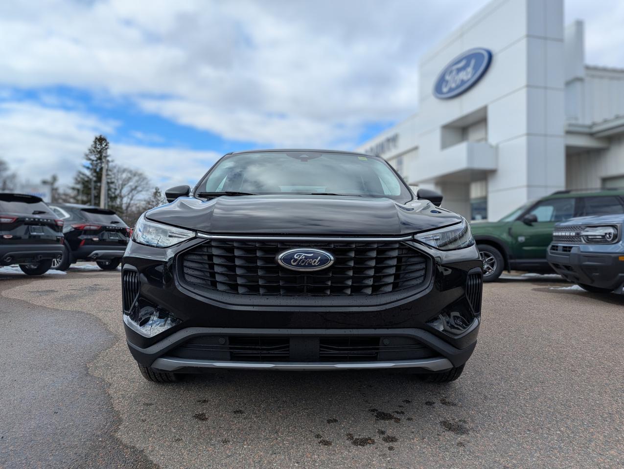 2025 Ford Escape Active Photo1