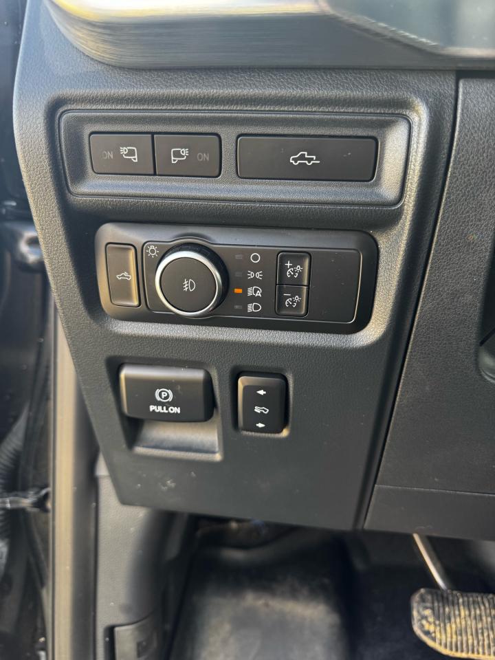2021 Ford F-150 4x4 Supercrew-157 Photo5
