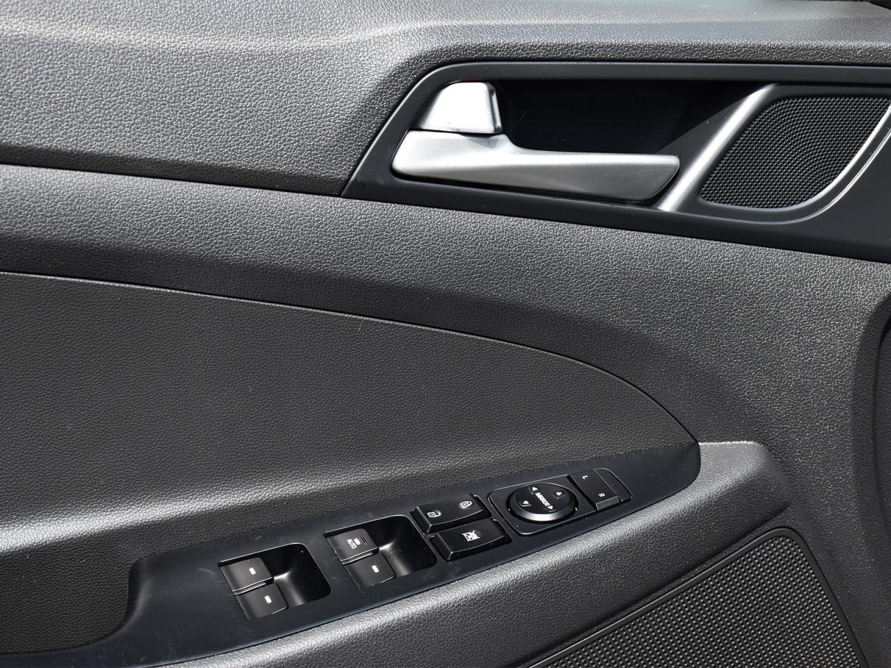 2020 Hyundai Tucson Preferred AWD ~Heated Leather ~Pano Moonroof ~Cam Photo