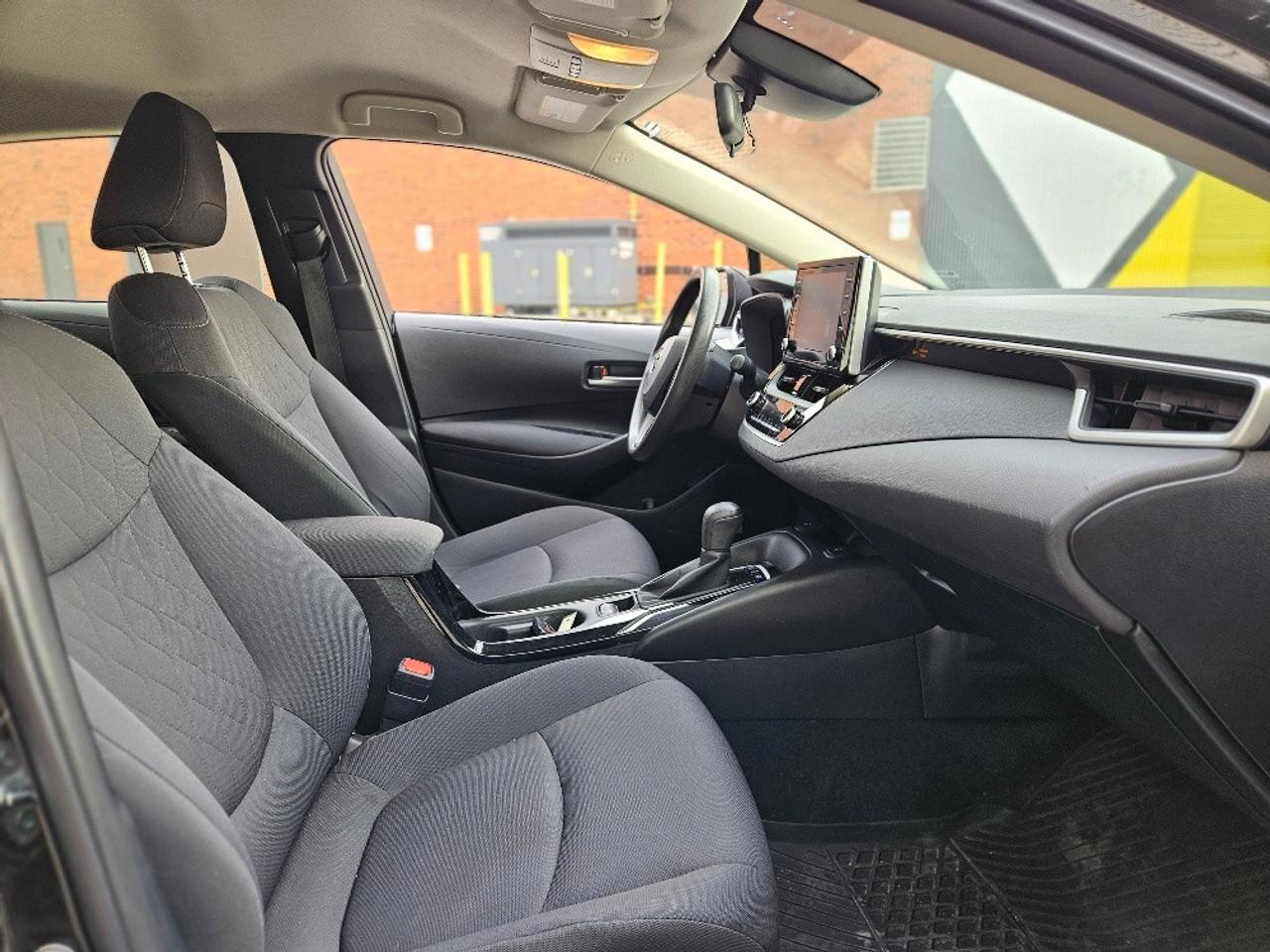2020 Toyota Corolla HYBRID-CERTFIED-CARPLAY-HEATED SEATS Photo