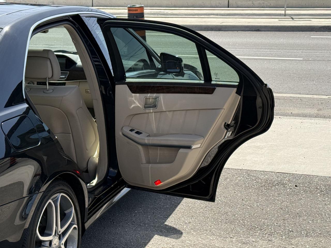 2015 Mercedes-Benz E-Class 400 | PREMIUM | HARMAN KARDON | PANO | NAVI - Photo #29