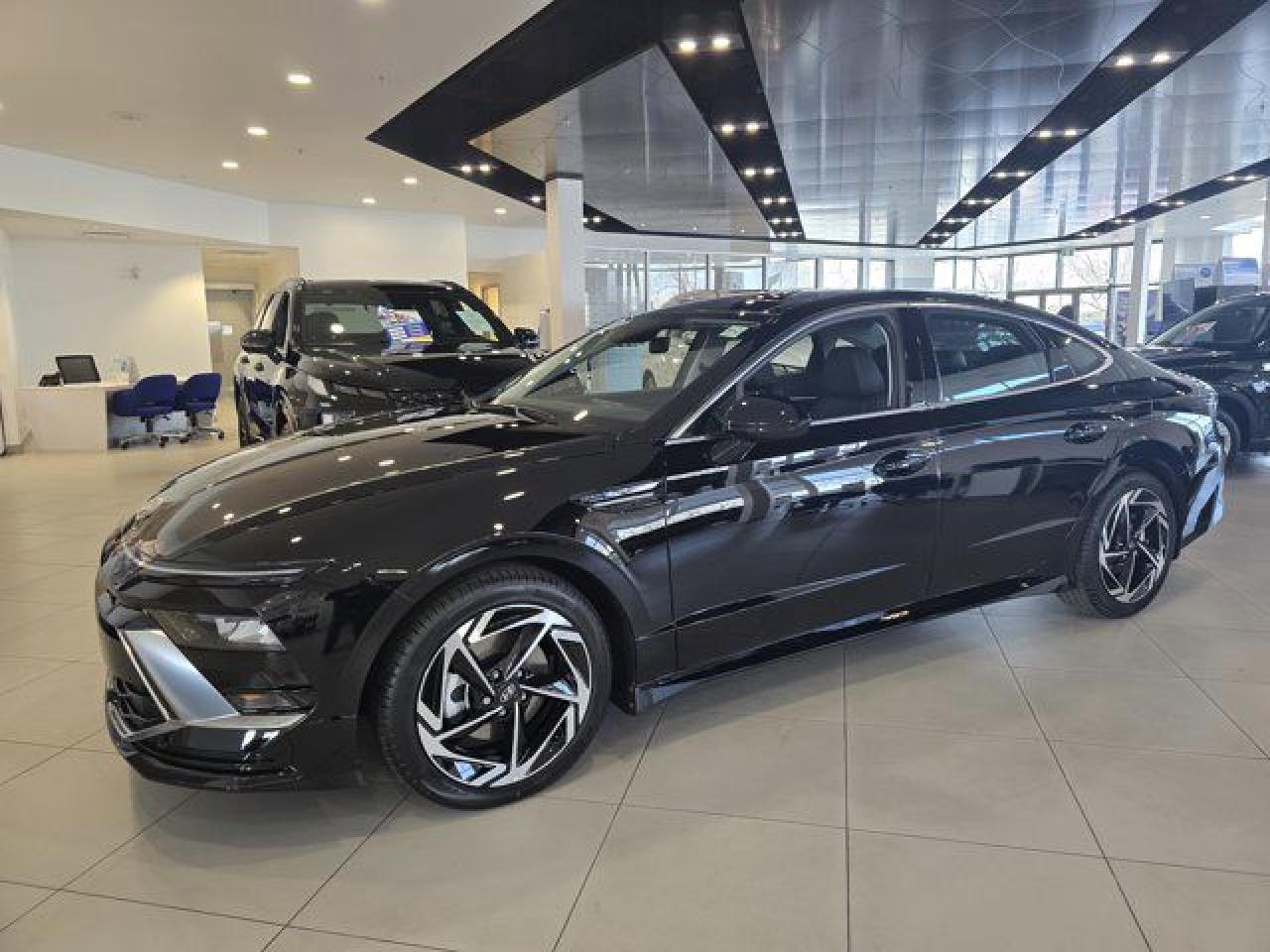 New 2025 Hyundai Sonata Preferred-Trend for sale in Calgary, AB