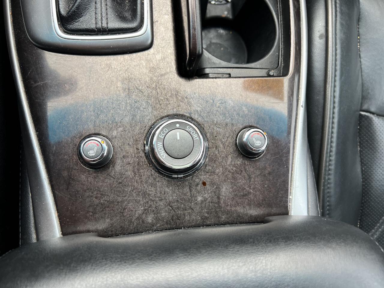 2013 Infiniti JX35 AWD 4DR - Photo #16