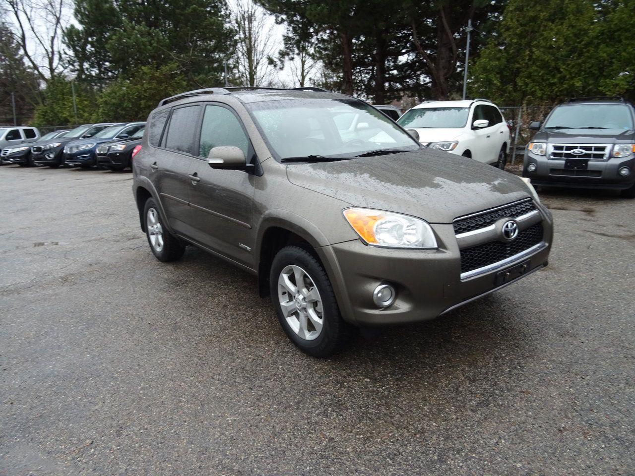 2010 Toyota RAV4 LIMITED  - Photo #4