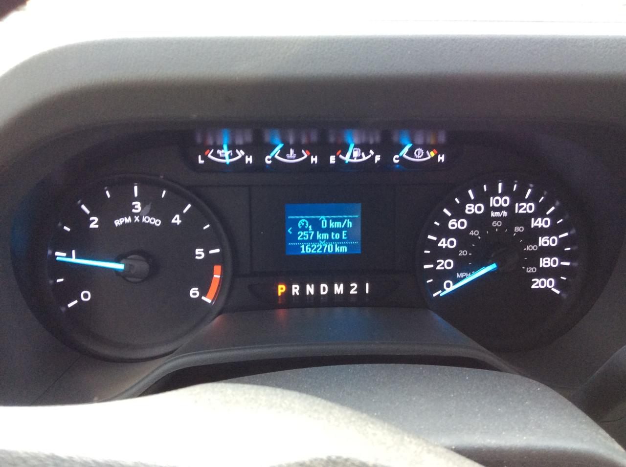 2022 Ford E-Series Cutaway Cube Photo3