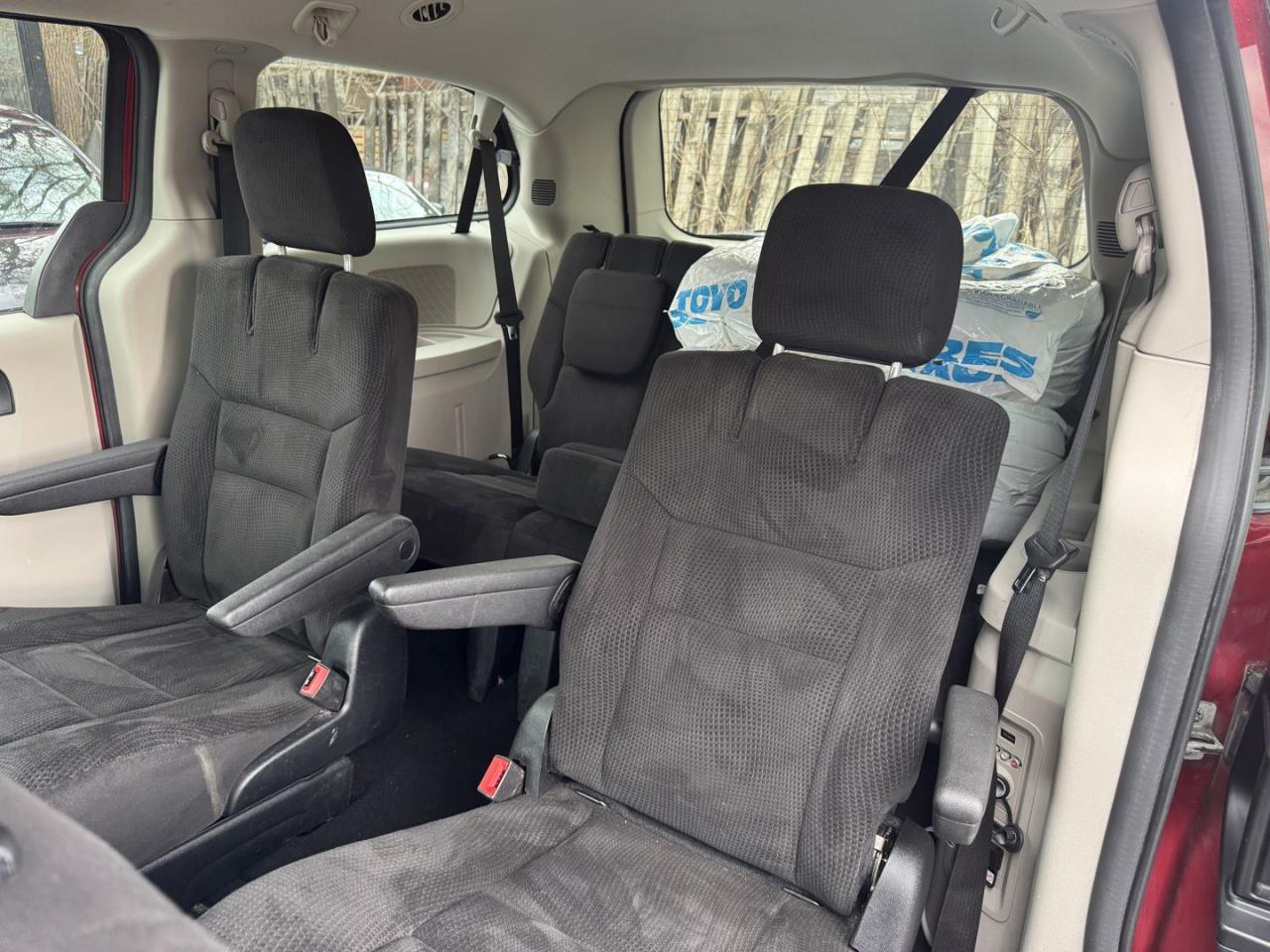 2014 Dodge Grand Caravan SE - Photo #5