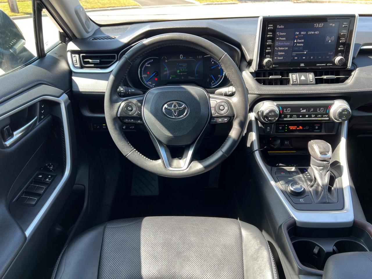 2019 Toyota RAV4 Hybrid Limited - Photo #18