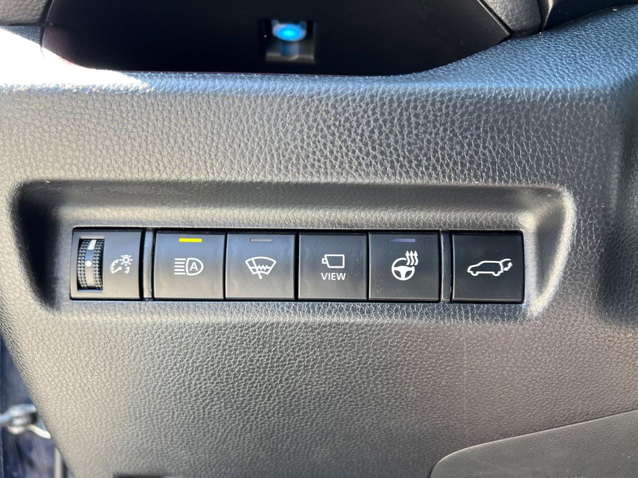 2019 Toyota RAV4 Hybrid Limited - Photo #23