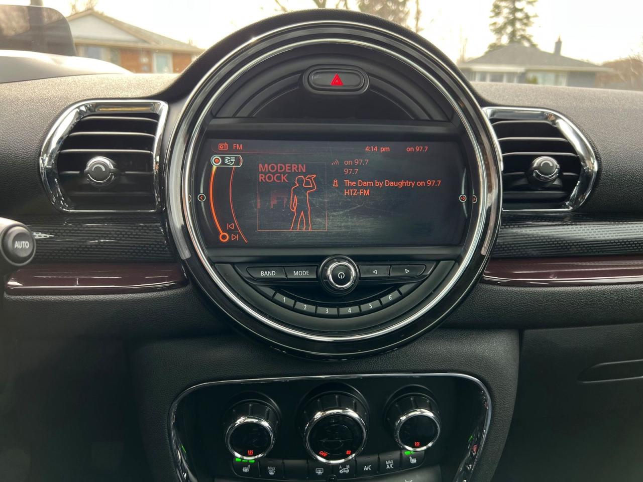 2016 MINI Cooper Clubman S - Photo #31