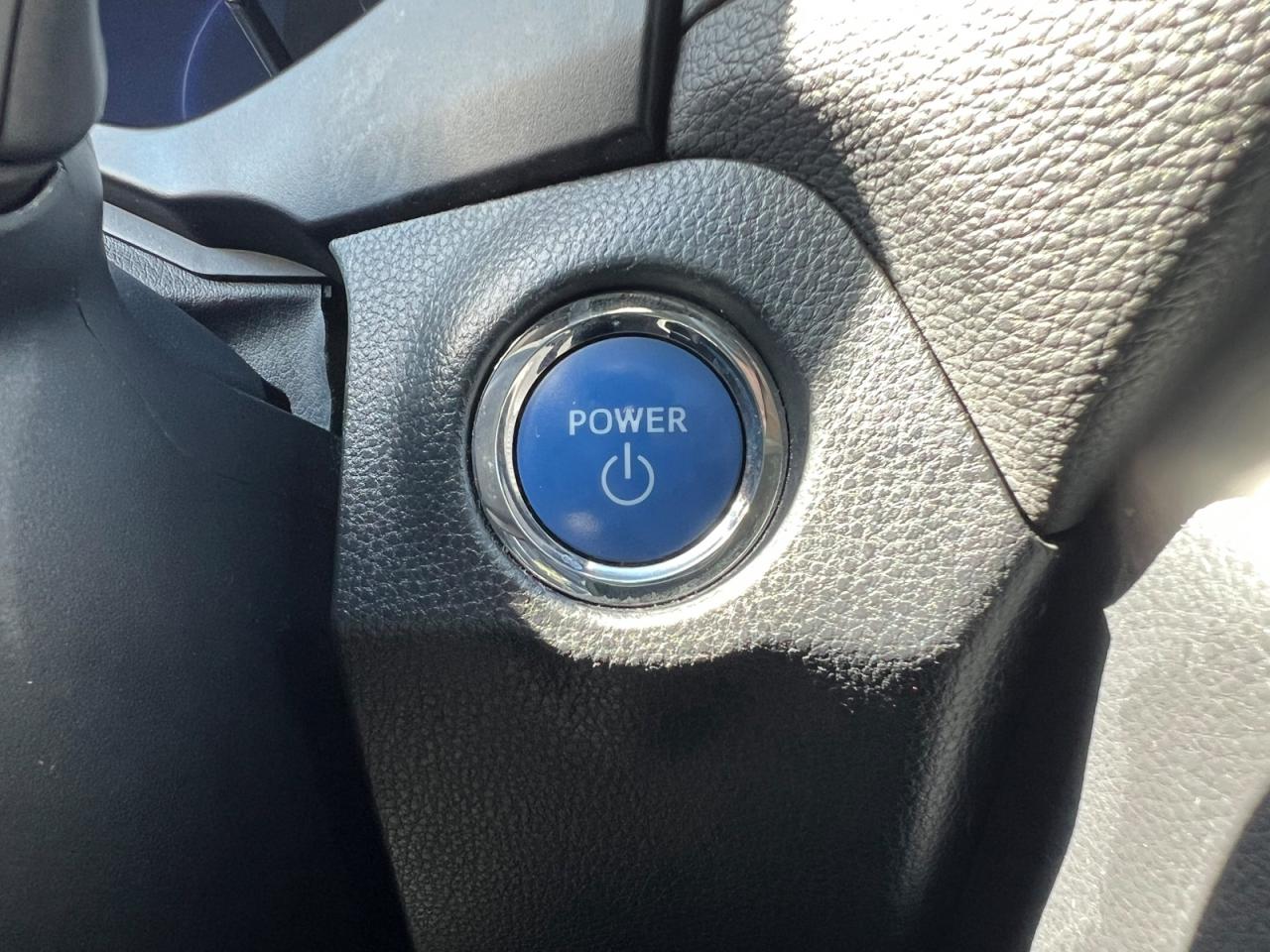 2019 Toyota RAV4 Hybrid Limited Photo