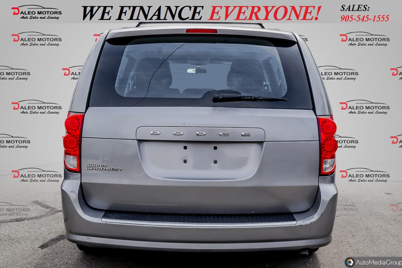2016 Dodge Grand Caravan Canada Value Package / 7 PASS / WOOD TRIM Photo31
