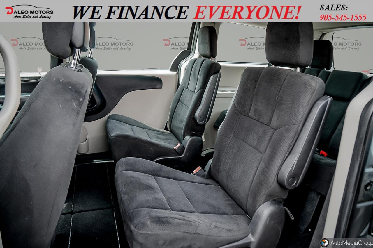 2016 Dodge Grand Caravan Canada Value Package / 7 PASS / WOOD TRIM Photo39