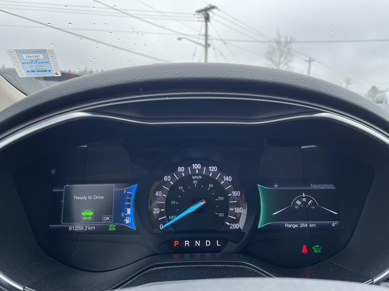 2019 Ford Fusion Titanium Hybrid Photo5
