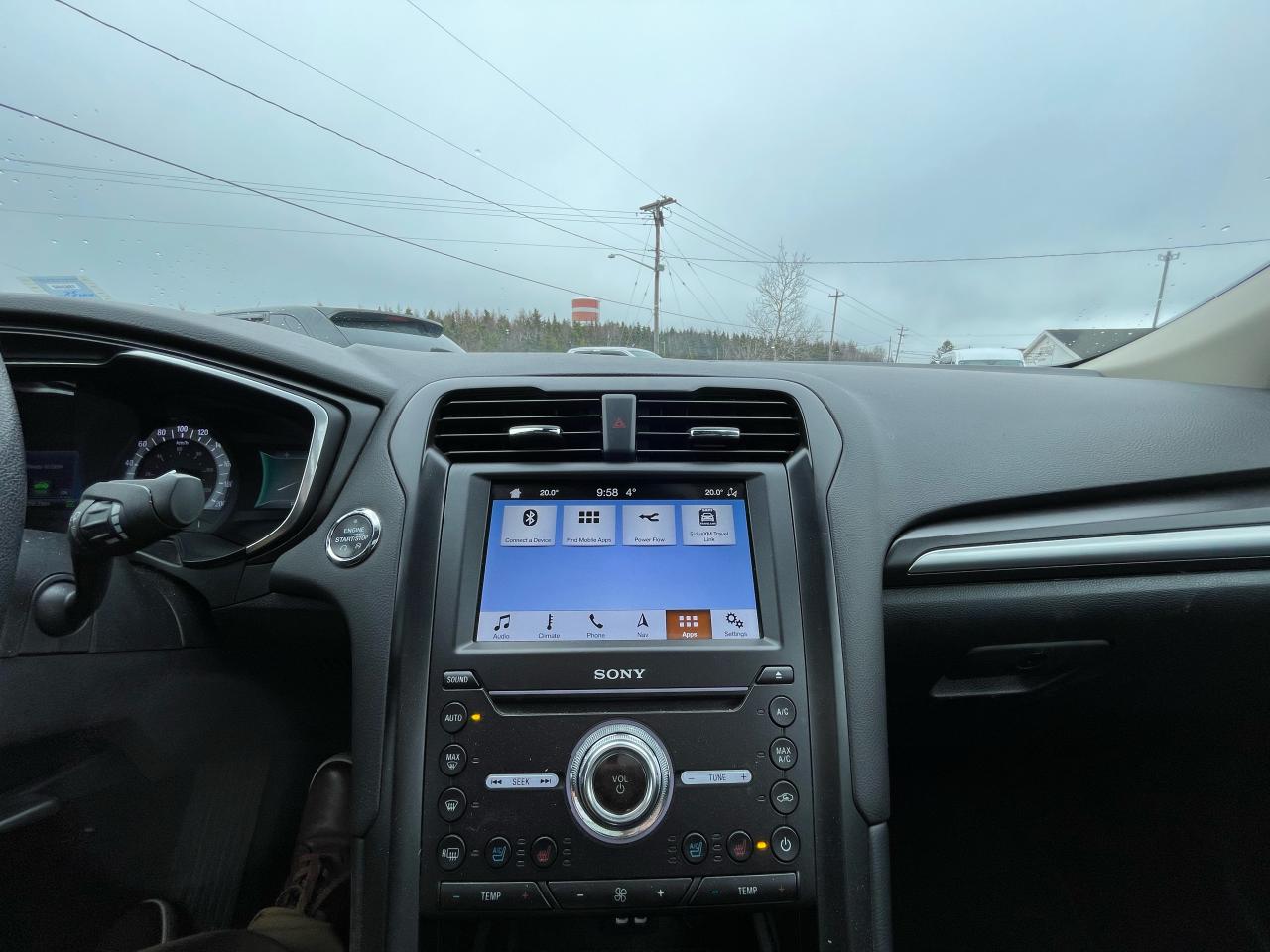 2019 Ford Fusion Titanium Hybrid Photo5