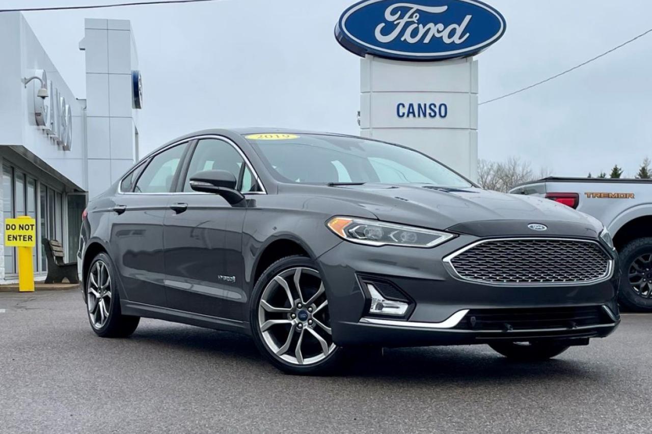 2019 Ford Fusion Titanium Hybrid Photo0