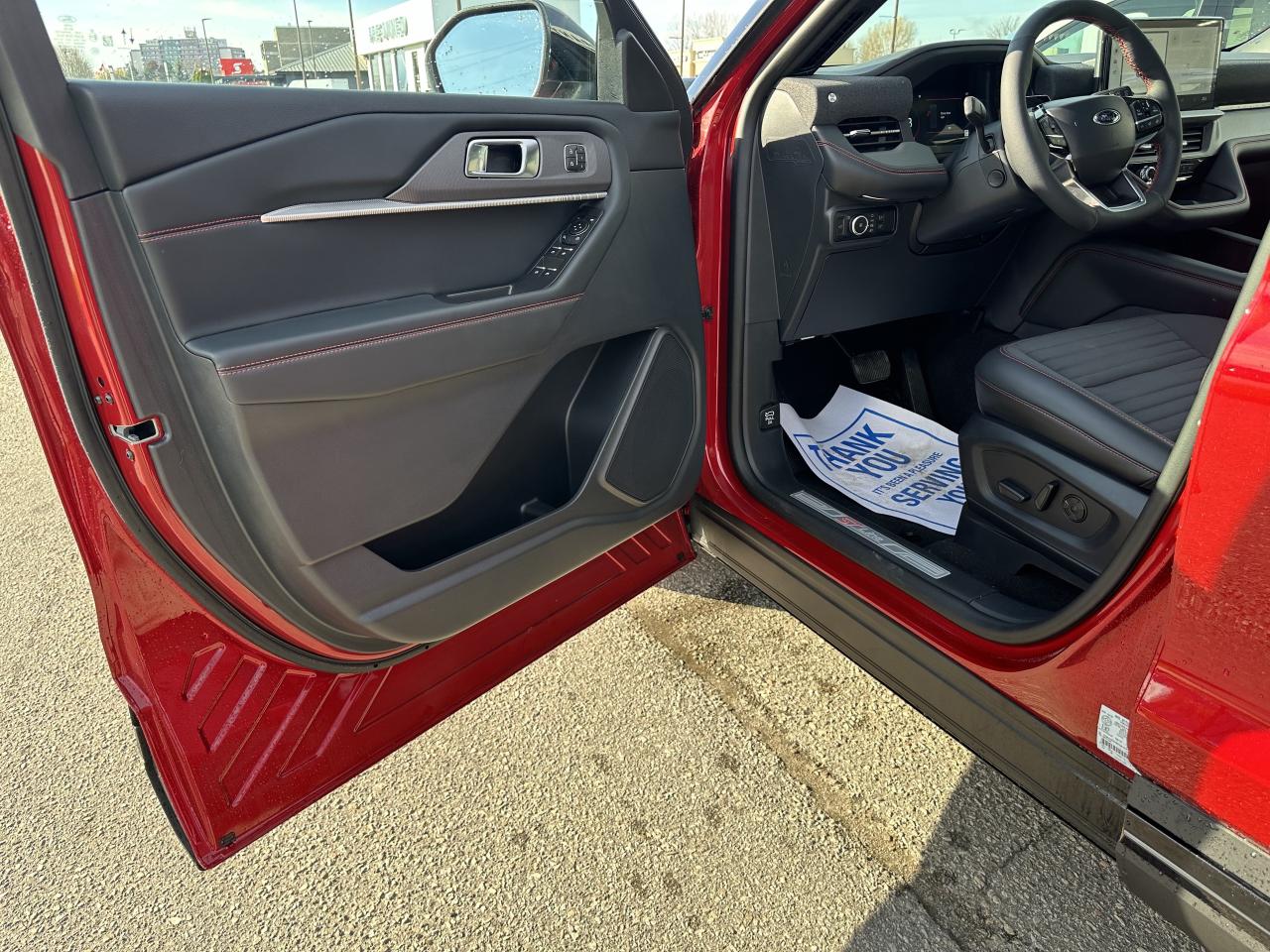 2025 Ford Explorer ST LINE/COMPANY DEMO/MOONROOF LOADED Photo