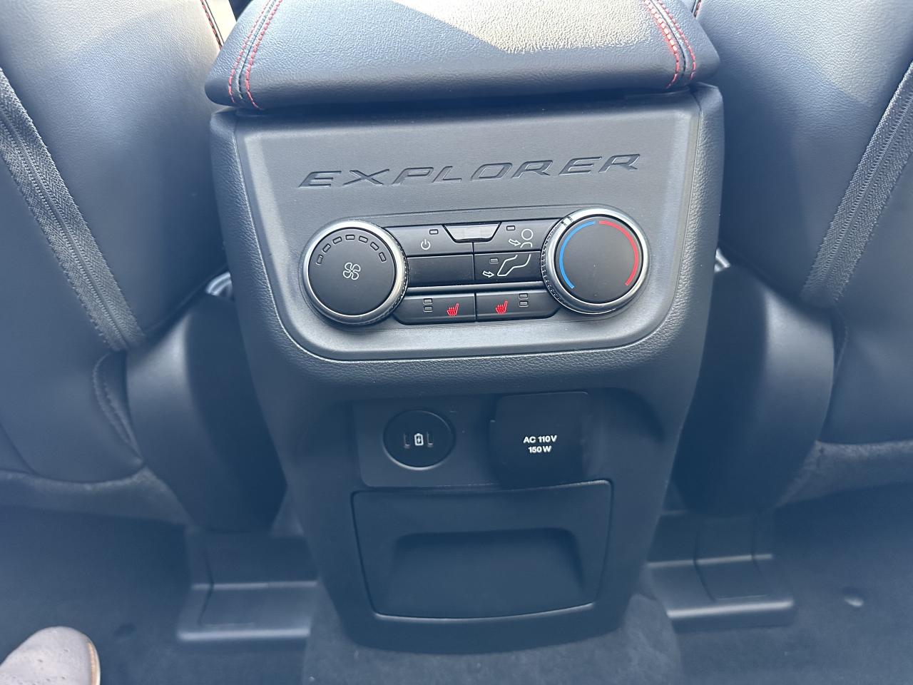 2025 Ford Explorer ST LINE/COMPANY DEMO/MOONROOF LOADED Photo