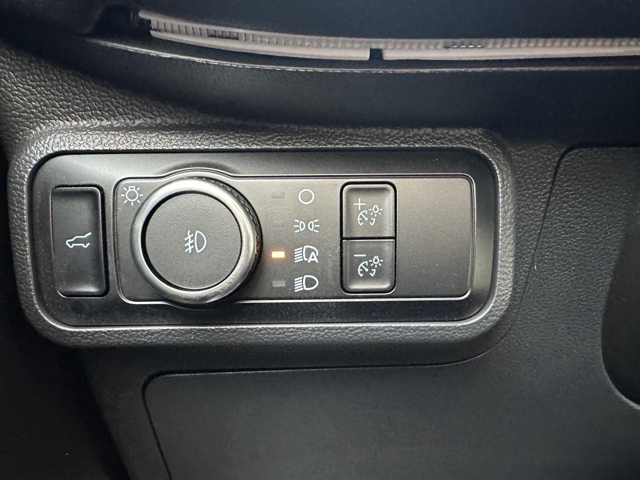 2025 Ford Explorer ST LINE/COMPANY DEMO/MOONROOF LOADED Photo