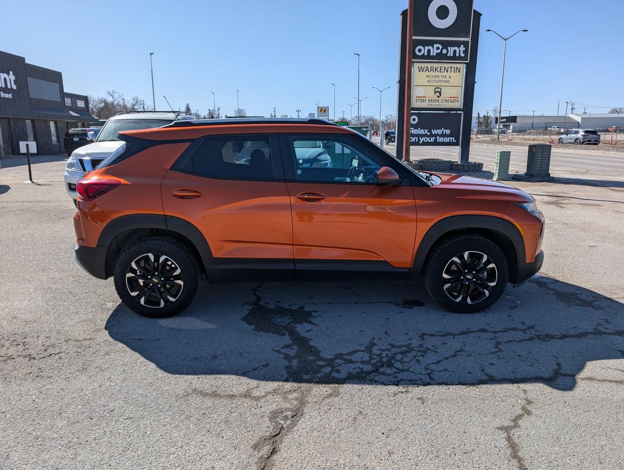 2022 Chevrolet TrailBlazer LT AWD | CarPlay | Heated Seats | Command Start - Photo #3
