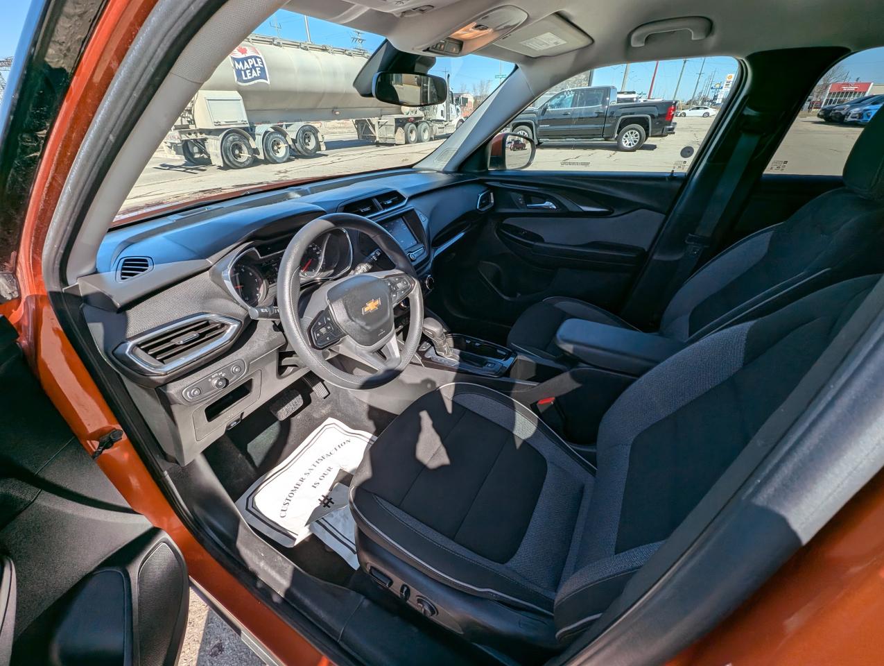 2022 Chevrolet TrailBlazer LT AWD | CarPlay | Heated Seats | Command Start - Photo #10