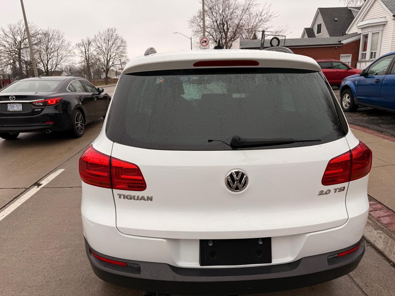 2017 Volkswagen Tiguan 2WD 4dr - Photo #11