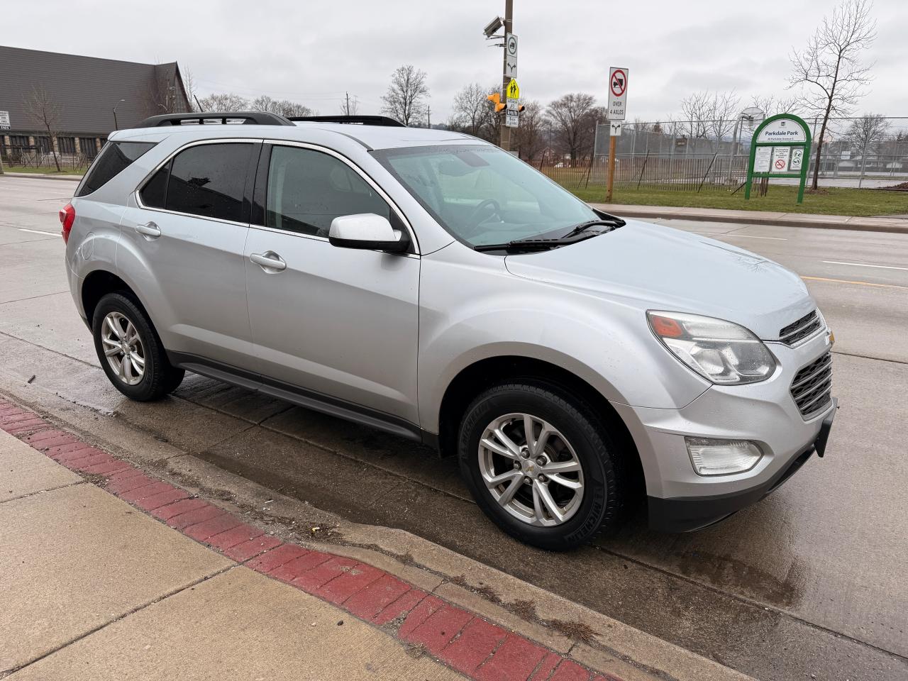 2016 Chevrolet Equinox AWD 4DR LT - Photo #7
