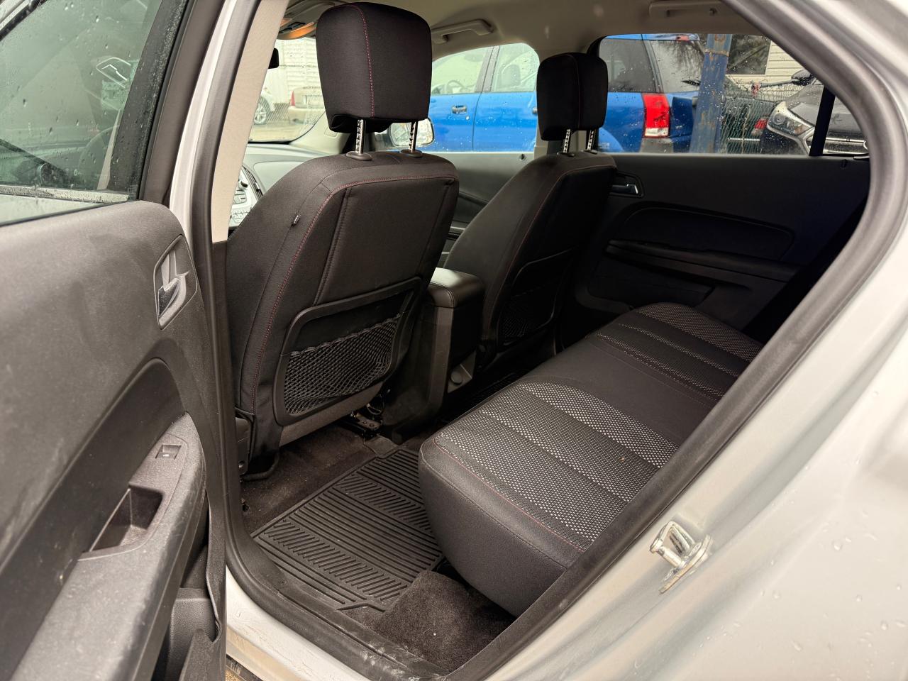 2016 Chevrolet Equinox AWD 4DR LT - Photo #17