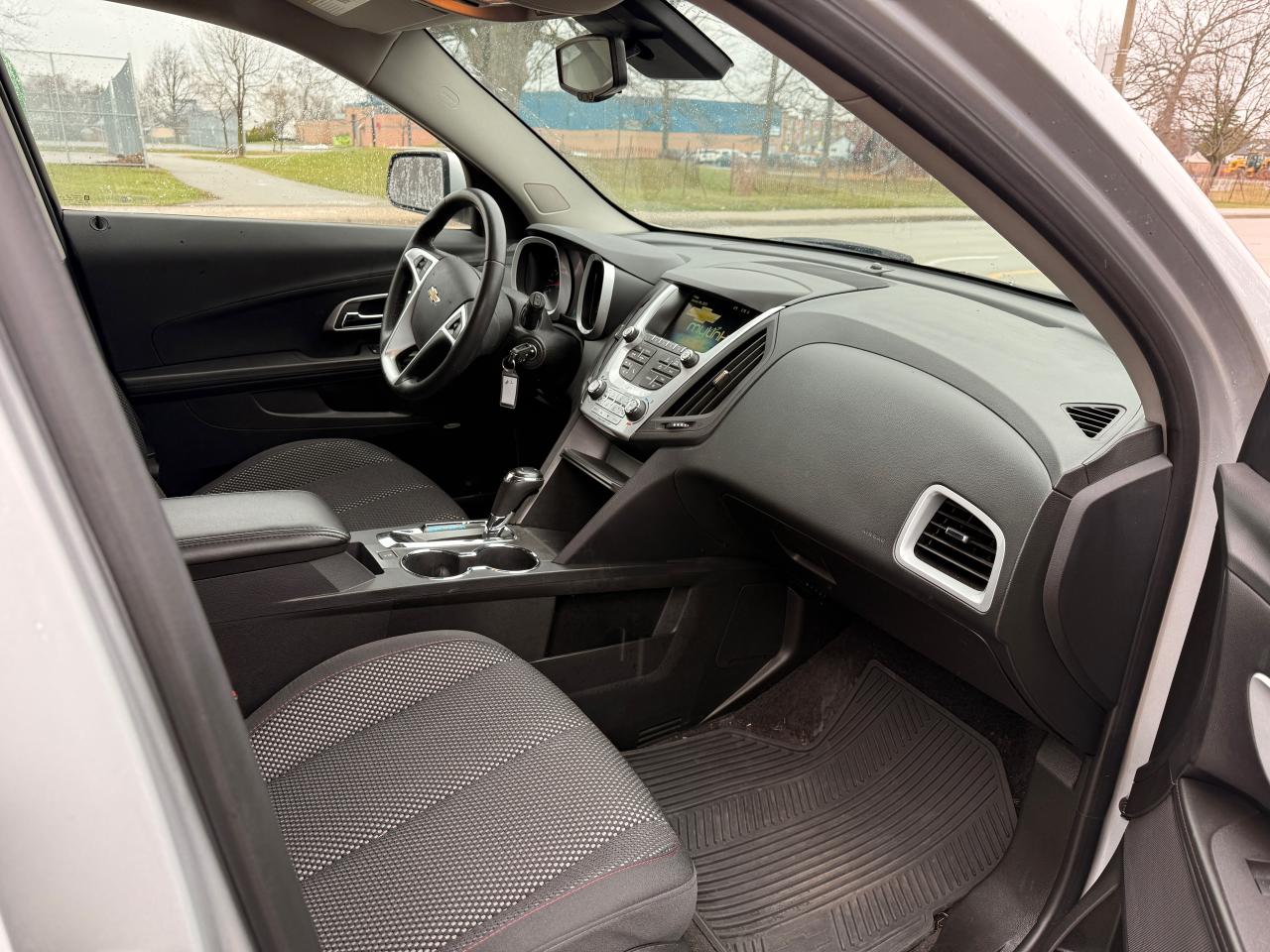 2016 Chevrolet Equinox AWD 4DR LT - Photo #22