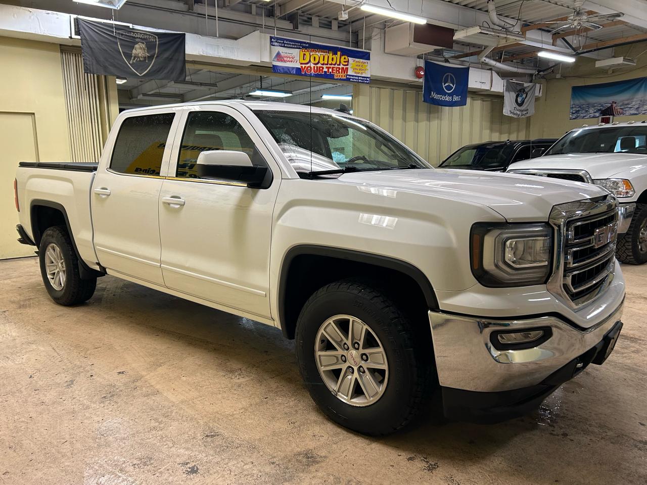 2018 GMC Sierra 1500 SLE - Photo #5