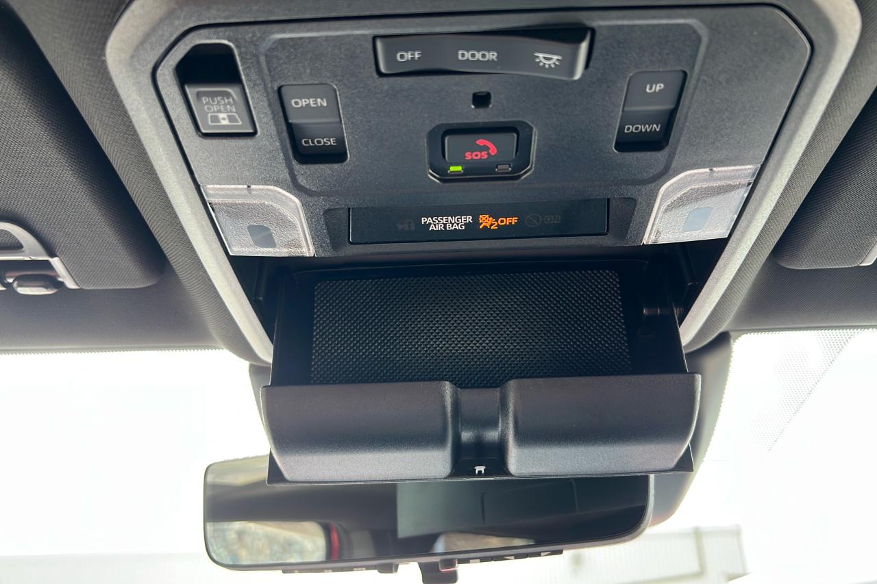 2025 Toyota Tacoma HV Double Cab Limited Photo
