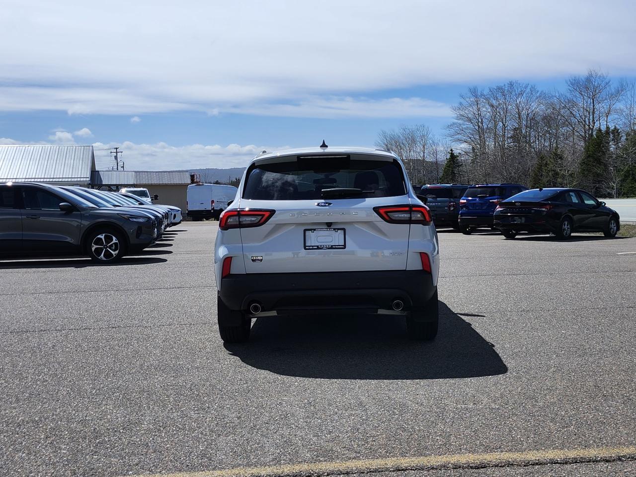 2025 Ford Escape ST-Line AWD Photo5