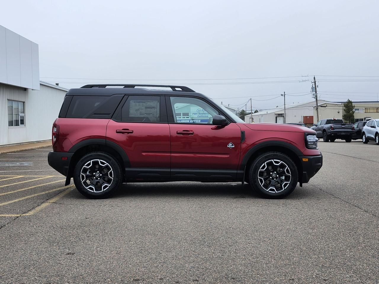 2025 Ford Bronco Sport Outer Banks 4X4 Photo