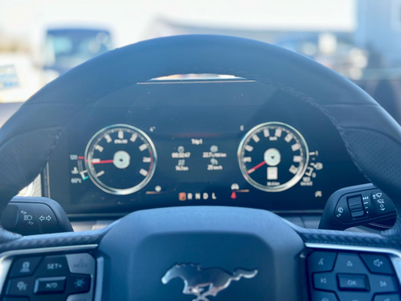 2025 Ford Mustang EcoBoost Premium Fastback Photo5