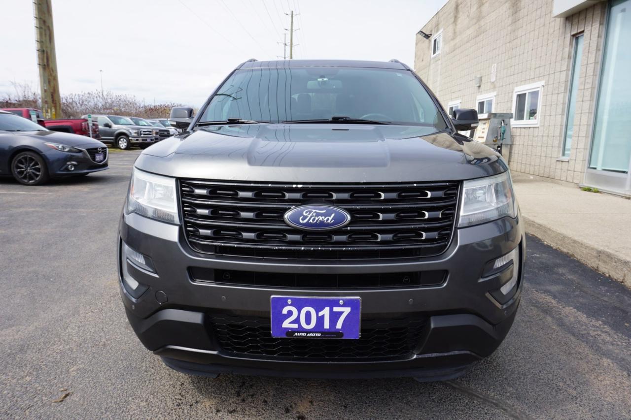 2017 Ford Explorer XLT 4WD CERTIFIED *FREE ACCIDENT*7 SEAT* CAMERA NAV BLUETOOTH LEATHER HEATED SEATS PANO ROOF CRUISE ALLOYS - Photo #2