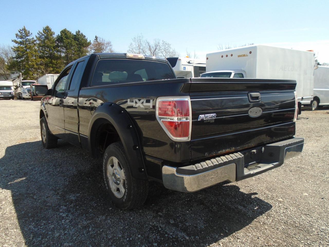 2010 Ford F-150 4WD SuperCab 145  XLT - Photo #8