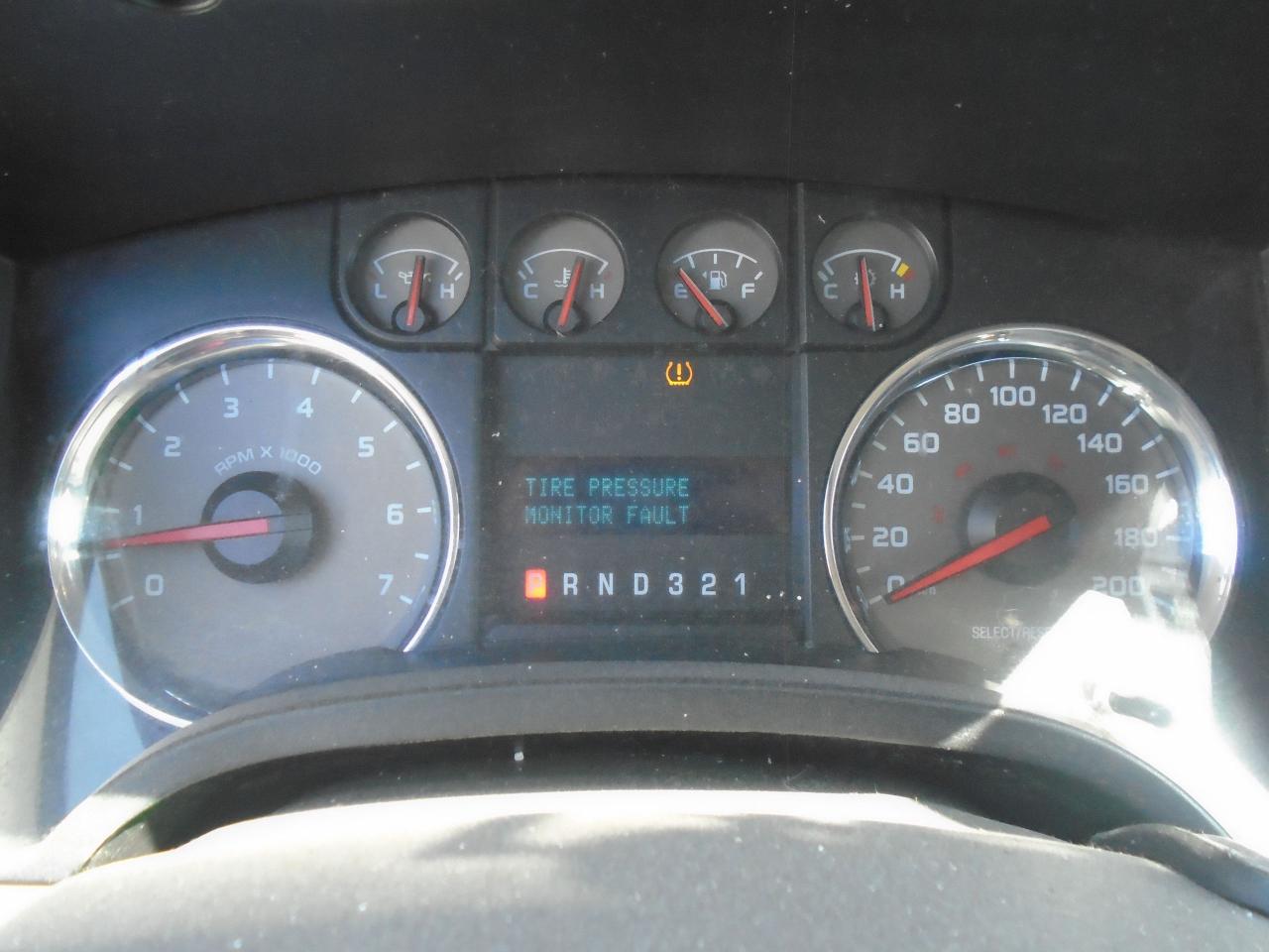 2010 Ford F-150 4WD SuperCab 145  XLT - Photo #13