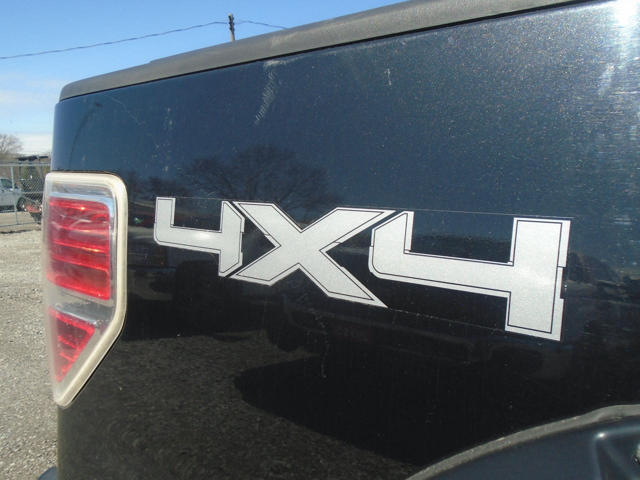 2010 Ford F-150 4WD SuperCab 145  XLT - Photo #27
