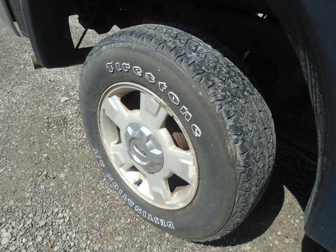 2010 Ford F-150 4WD SuperCab 145  XLT - Photo #31