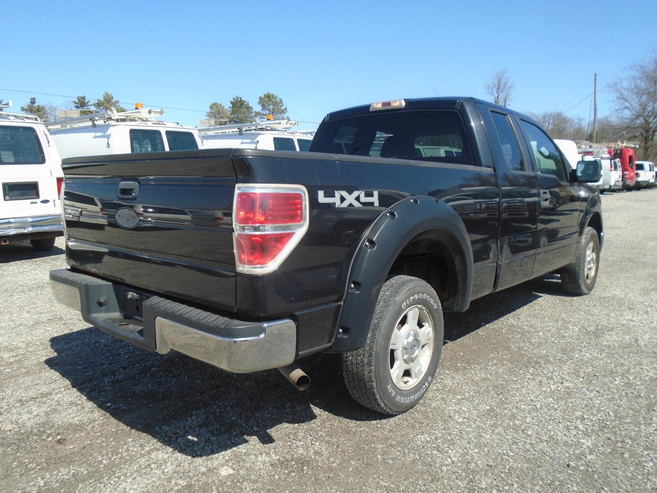 2010 Ford F-150 4WD SuperCab 145  XLT - Photo #6