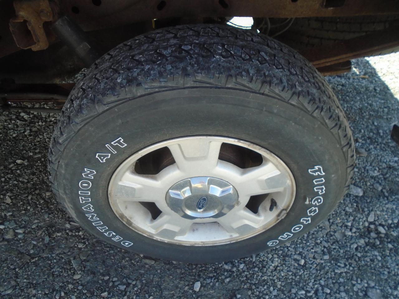 2010 Ford F-150 4WD SuperCab 145  XLT - Photo #29