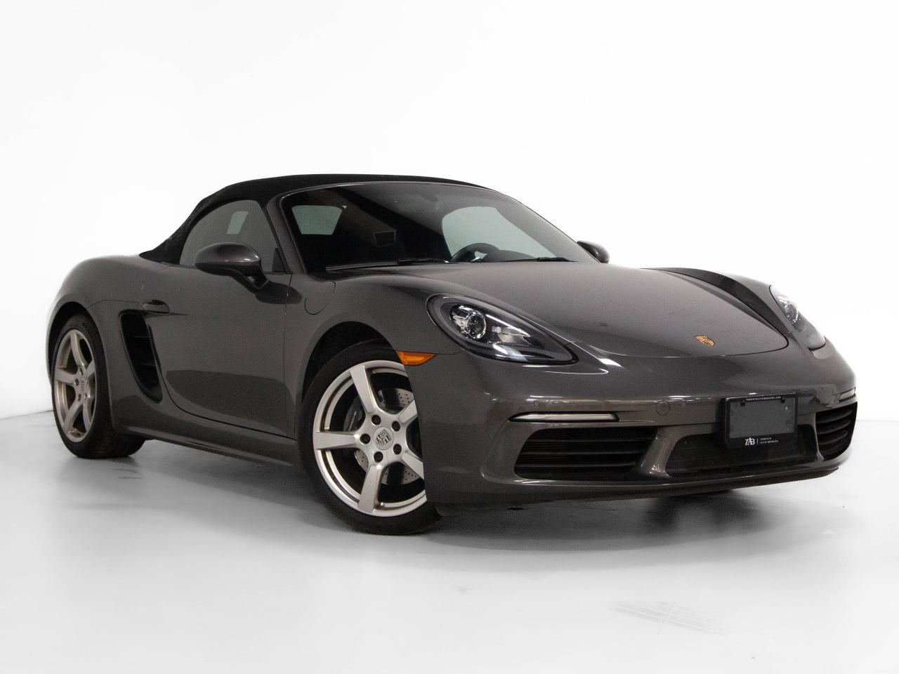 2017 Porsche Boxster 718 ROADSTER | 19" WHEELS | NAV Photo3