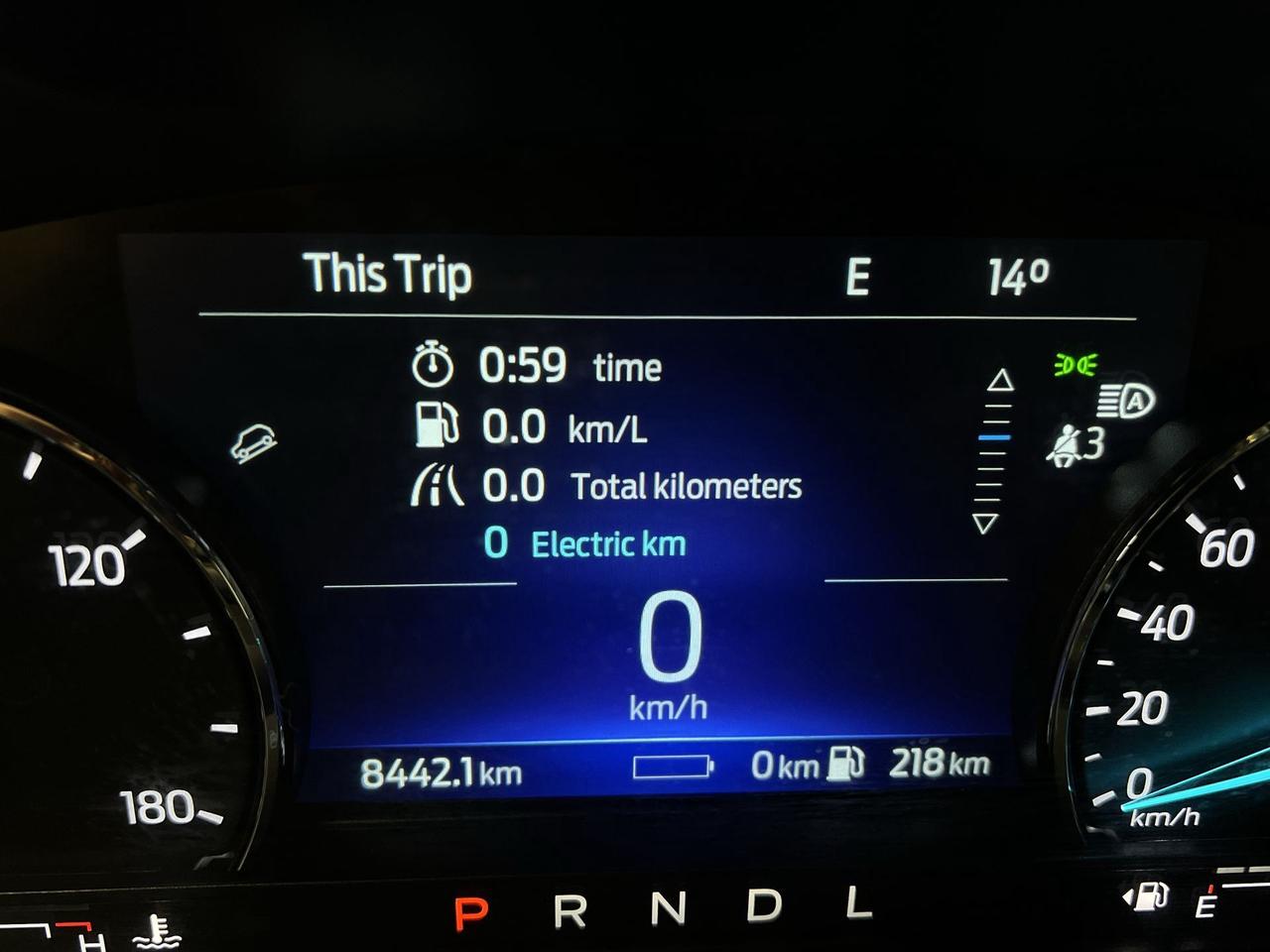 2022 Ford Escape PLUG-IN HYBRID | ONLY 8500KMS!! | HTD SEATS Photo