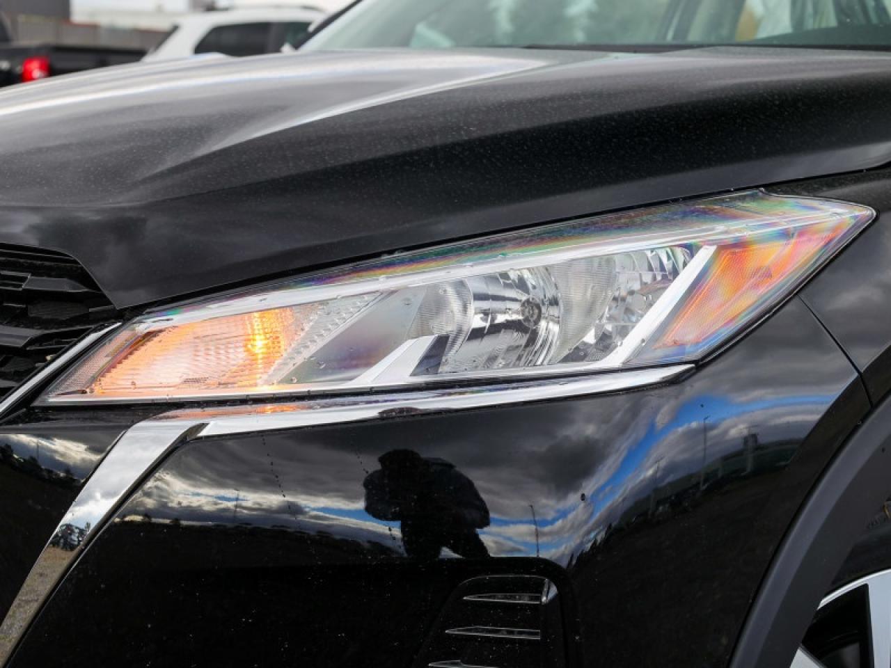 2025 Nissan Kicks Play SV  - Heated Seats -  Apple CarPlay Photo