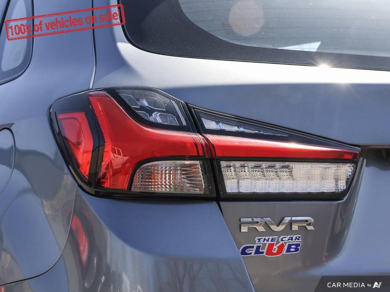2022 Mitsubishi RVR ES