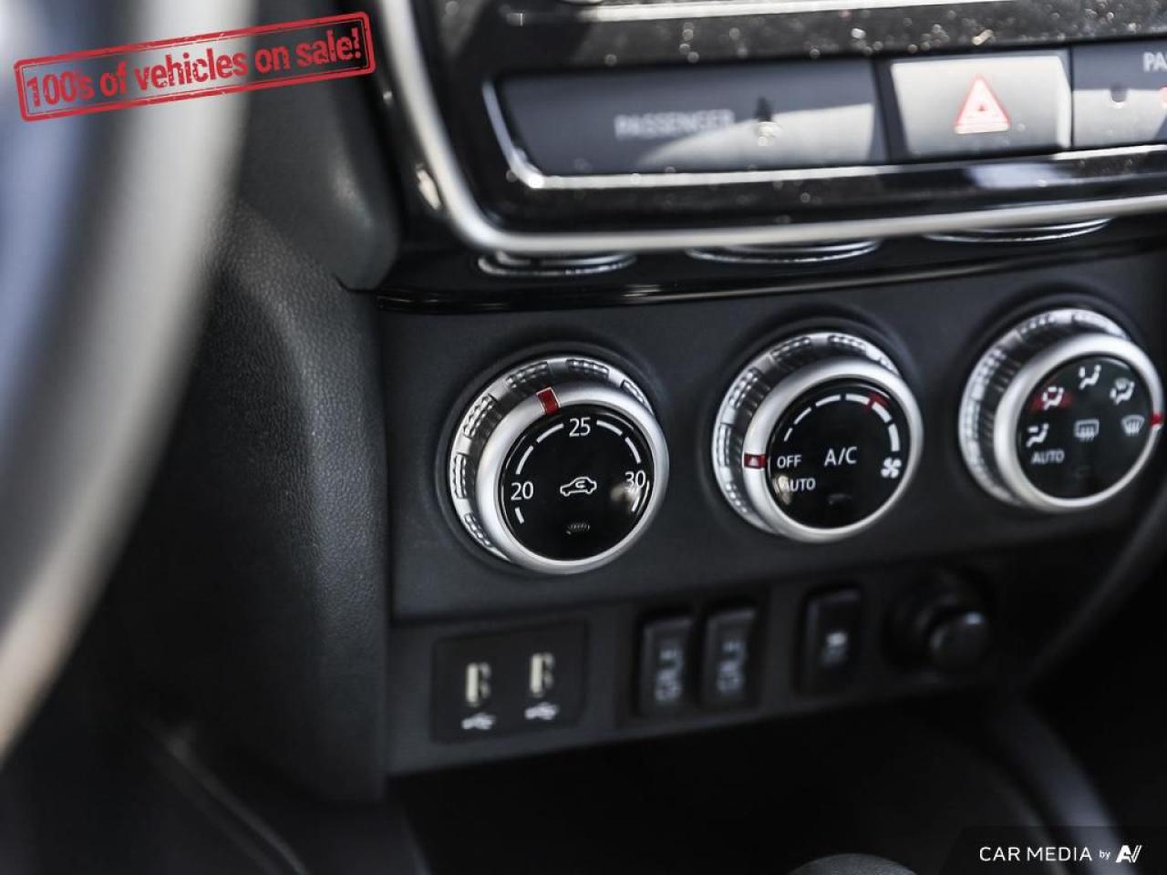 2022 Mitsubishi RVR ES