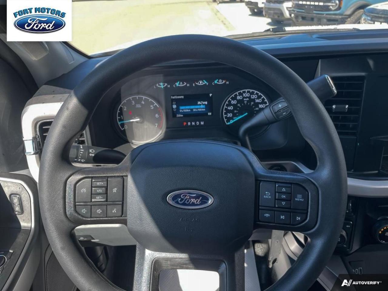 2025 Ford SUPERDUTY F-350® XLT Photo5